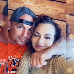 Meet your Posher, Toni